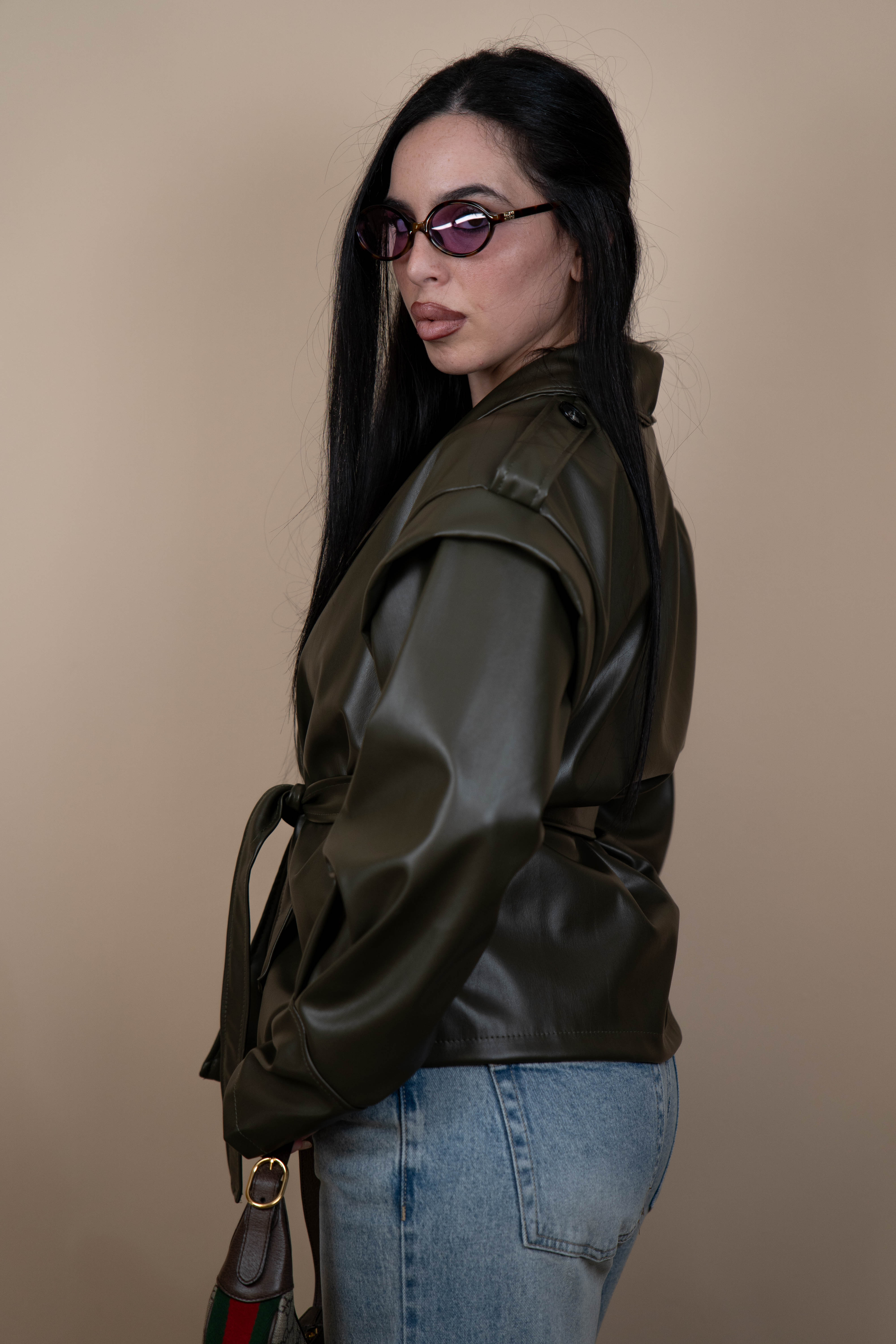 Trench corto ecopelle